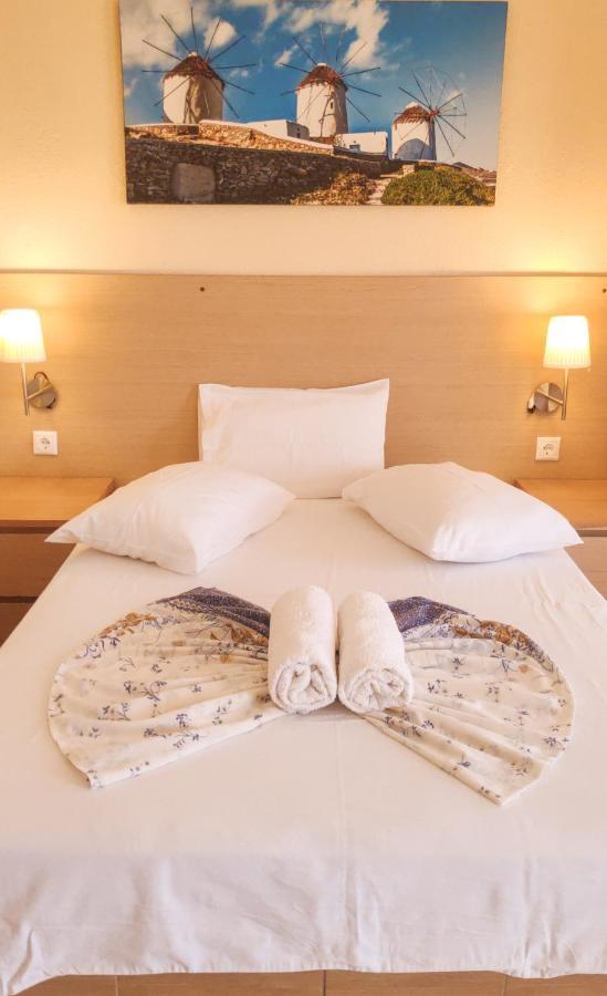 Jimmy'S Rooms Nea Potidea Bagian luar foto