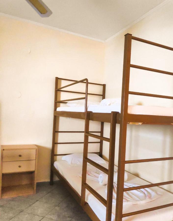 Jimmy'S Rooms Nea Potidea Bagian luar foto