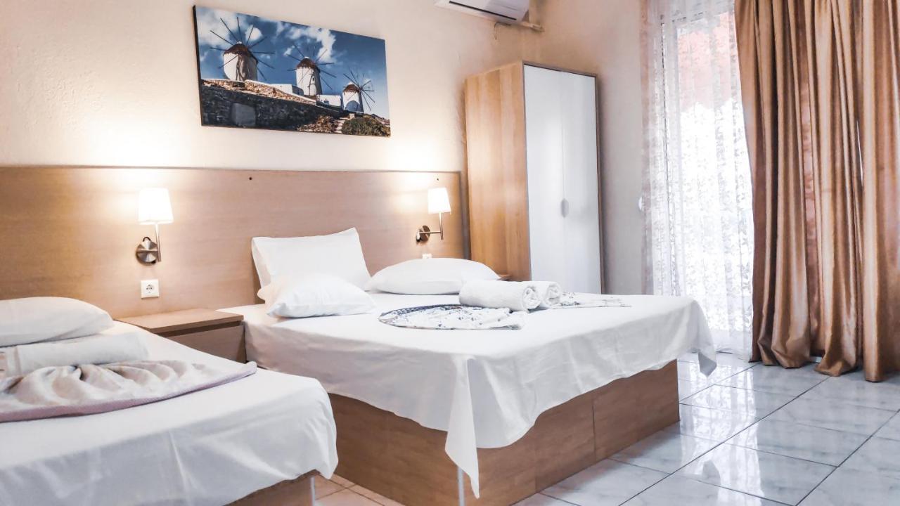 Jimmy'S Rooms Nea Potidea Bagian luar foto