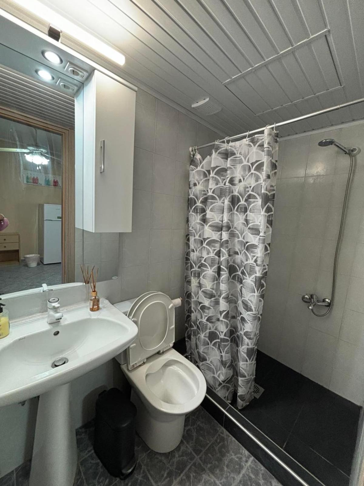 Jimmy'S Rooms Nea Potidea Bagian luar foto